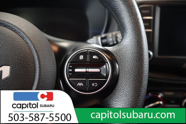 Used 2023 Kia Soul LX w/ LX Technology Package FWD image 17