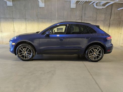 New 2026 Porsche Macan image 2