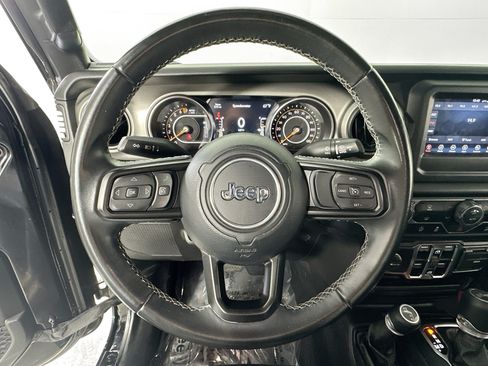 Used 2021 Jeep Wrangler Unlimited Sport AWD/4WD image 11