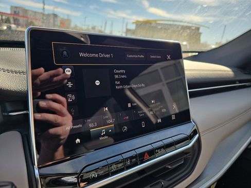 New 2026 Jeep Compass Limited image 20