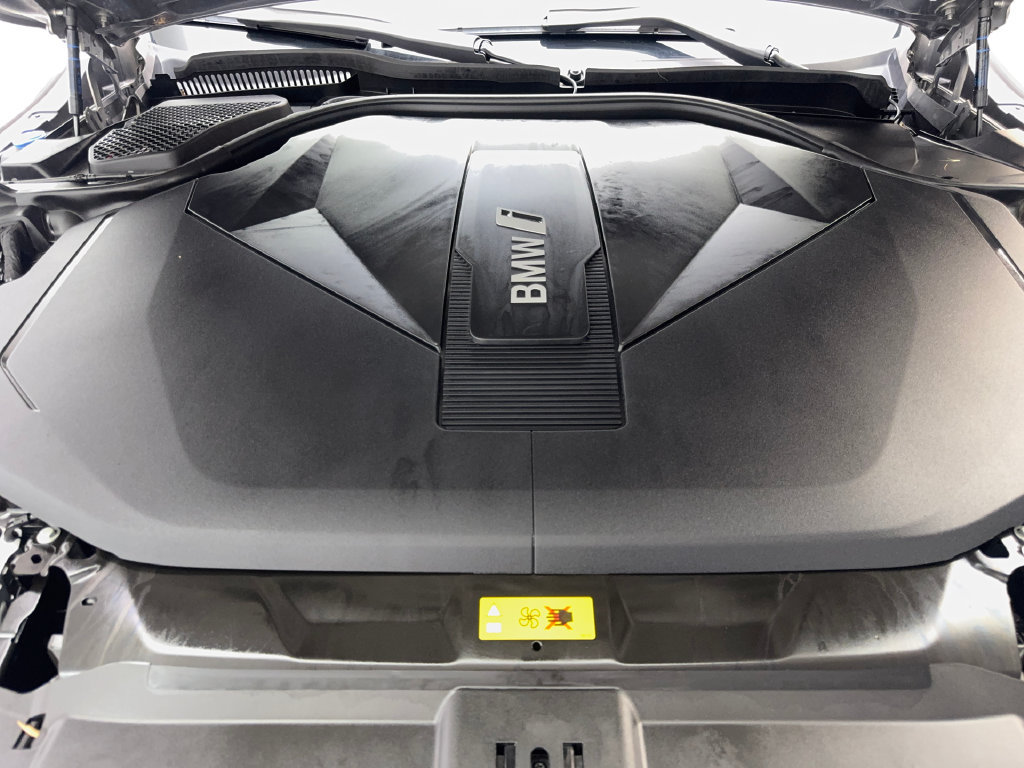 Used 2024 BMW i5 eDrive40i w/ M Sport Package RWD image 79