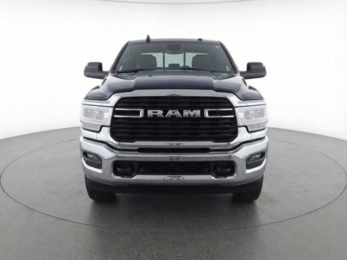 Used 2025 RAM 2500 Big Horn AWD/4WD image 1