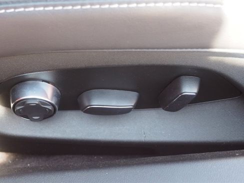 Used 2024 Chevrolet Corvette Z06 image 12