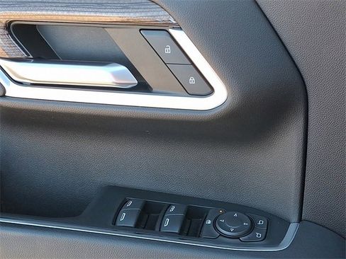 Used 2023 Chevrolet Silverado 1500 RST w/ Z71 Off-Road Package image 22