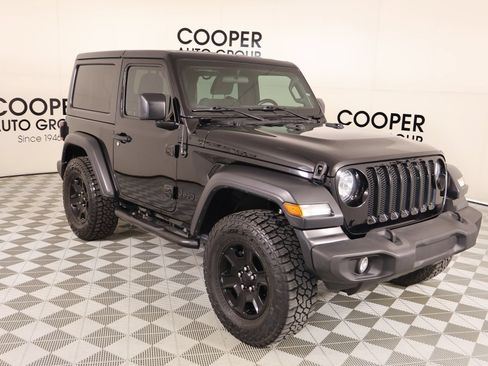 Used 2020 Jeep Wrangler Sport AWD/4WD image 1
