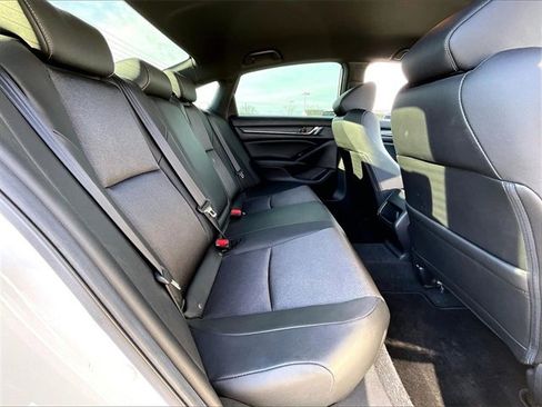 Used 2019 Honda Accord Sport image 13