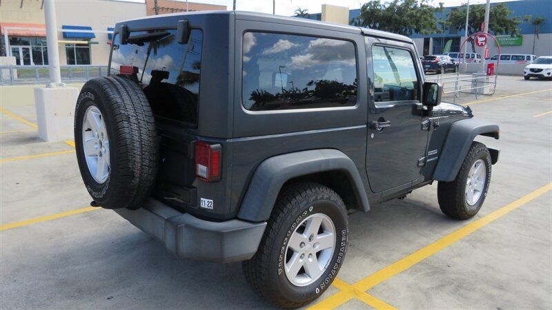 Used 2017 Jeep Wrangler Sport w/ Quick Order Package 24S AWD/4WD image 8