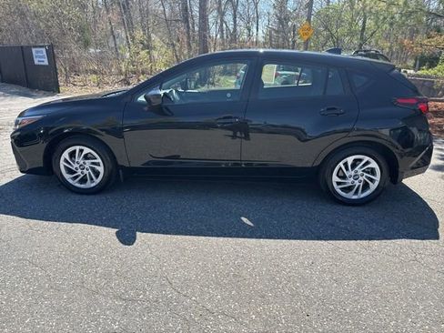 Used 2024 Subaru Impreza 2.0i AWD/4WD image 6