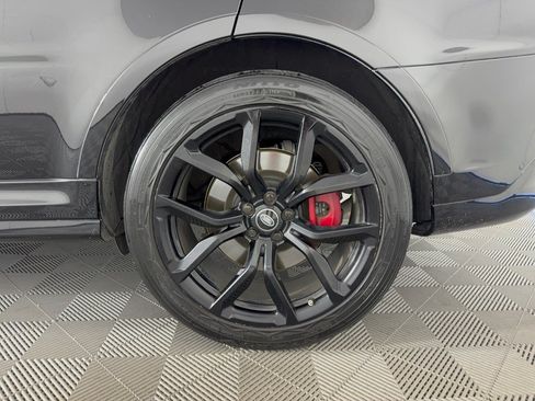 Used 2022 Land Rover Range Rover Sport SVR AWD/4WD image 13
