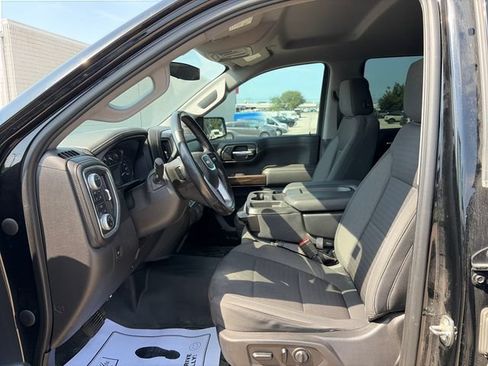 Used 2020 GMC Sierra 1500 SLE w/ SLE Value Package AWD/4WD image 9