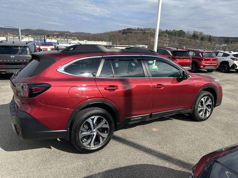 Used 2022 Subaru Outback Limited w/ Popular Package #2 image 6