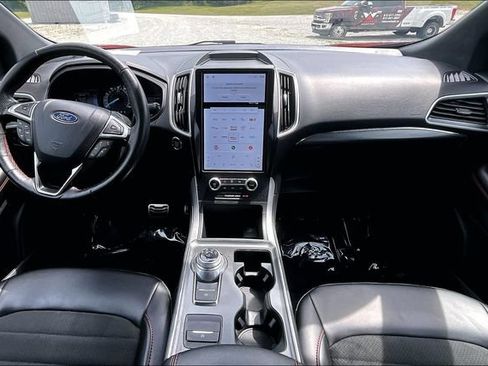 Used 2024 Ford Edge ST-Line AWD/4WD image 12