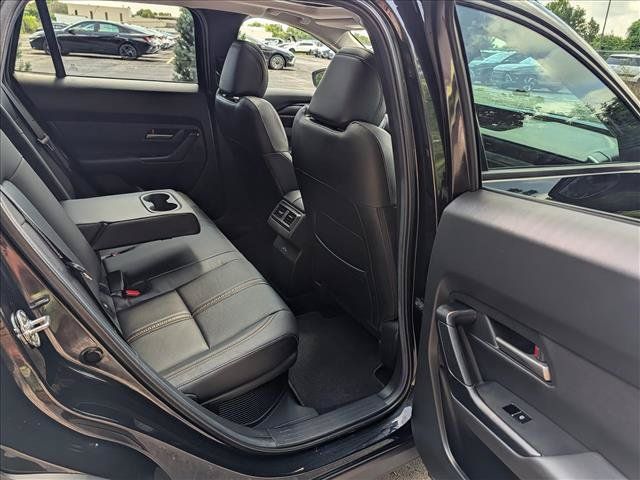 Certified 2025 MAZDA CX-50 AWD 2.5 Hybrid w/ Premium Pkg image 16