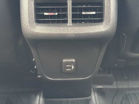 Used 2020 GMC Terrain SLE w/ Driver Convenience Package FWD image 23
