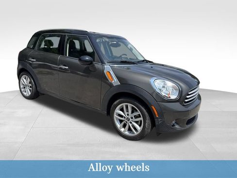 Used 2012 MINI Cooper Countryman FWD image 18
