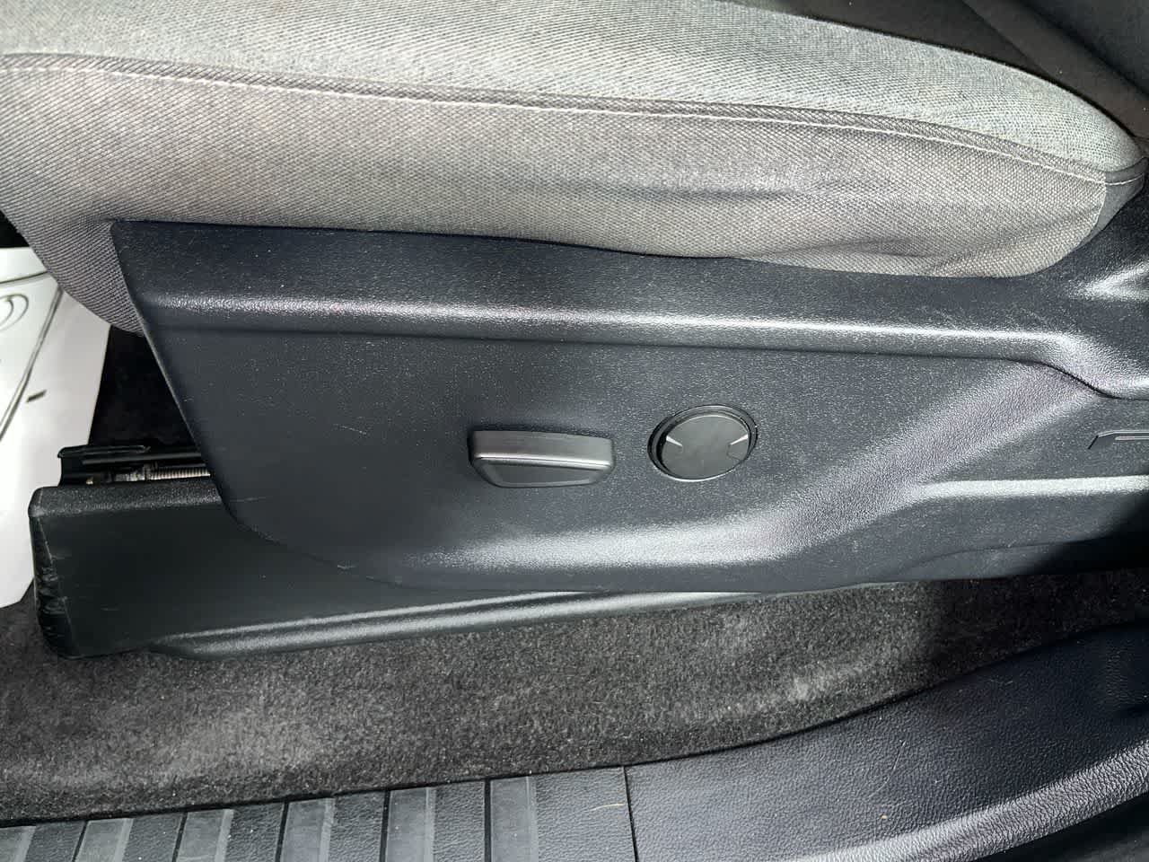 Used 2024 Ford F150 XLT AWD/4WD image 14