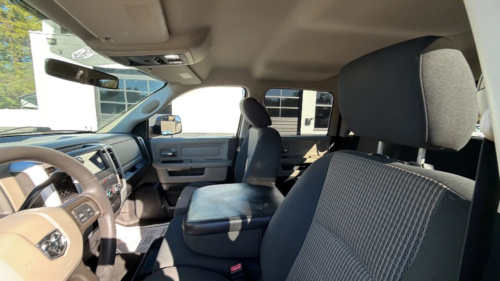 Used 2012 RAM 1500 Classic SLT w/ Protection Group AWD/4WD image 18