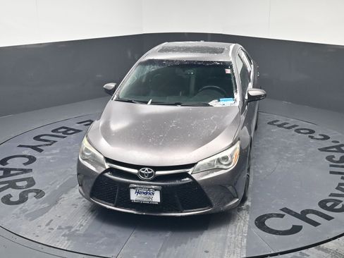 Used 2015 Toyota Camry XSE image 21
