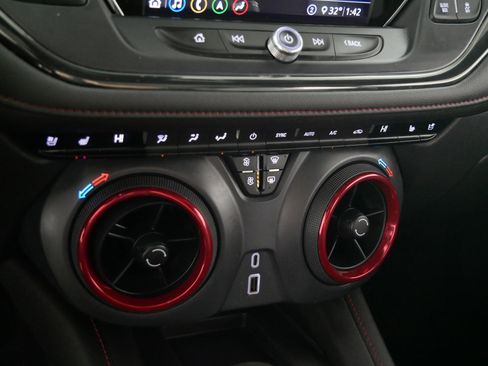 Used 2020 Chevrolet Blazer RS image 23