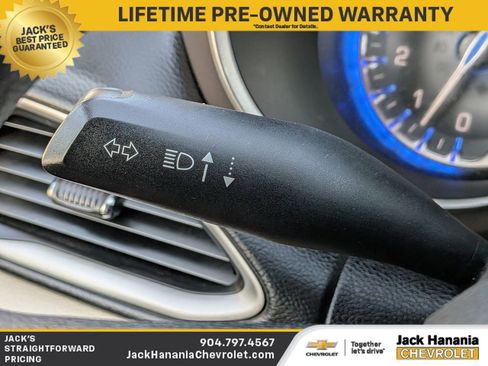 Used 2021 Chrysler Voyager Lxi FWD image 28