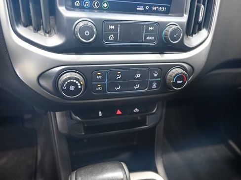 Used 2019 Chevrolet Colorado LT w/ LT Convenience Package RWD image 19