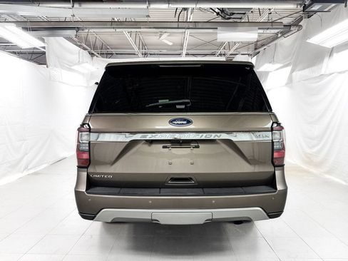 Used 2018 Ford Expedition Max Limited w/ Equipment Group 302A AWD/4WD image 4