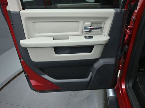Used 2010 Dodge Ram 1500 Truck SLT image 14