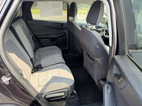 Used 2022 Ford Escape SE AWD/4WD image 17