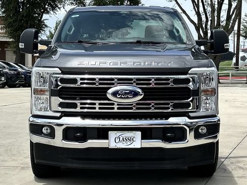 Used 2025 Ford F250 XLT w/ FX4 Off-Road Package AWD/4WD image 7