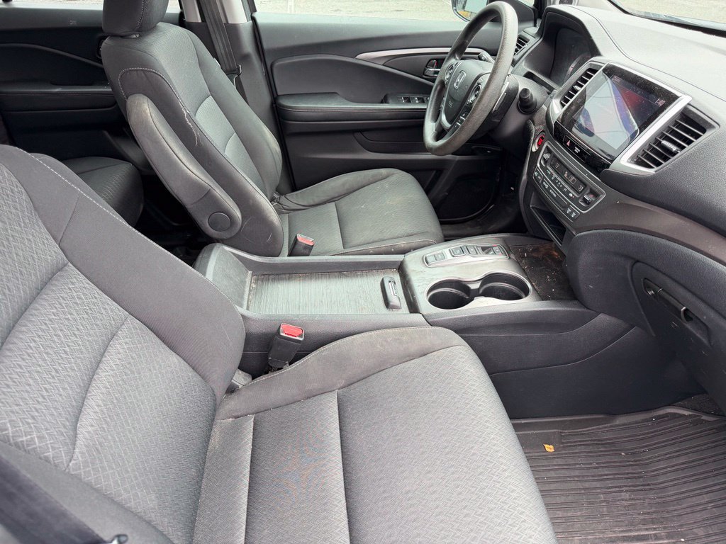 Used 2020 Honda Ridgeline Sport image 15