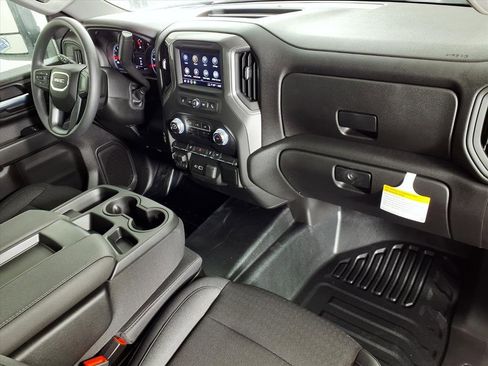 New 2026 GMC Sierra 2500 Pro image 13