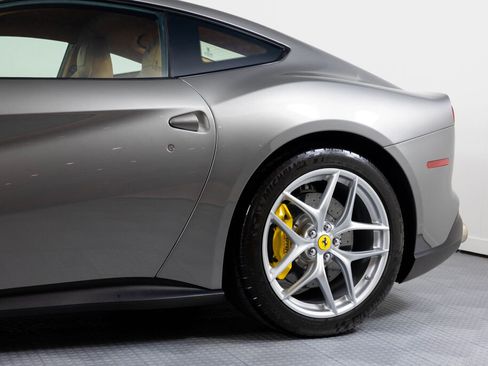 Certified 2015 Ferrari F12 Berlinetta image 29