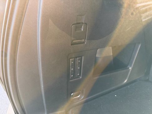 Used 2018 Ford Expedition Platinum image 23