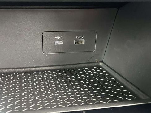 Used 2022 Nissan Pathfinder SL image 25