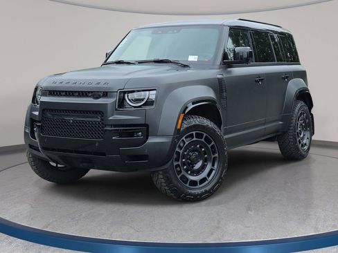 New 2026 Land Rover Defender 110 OCTA AWD/4WD image 1