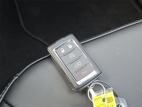 New 2025 Jeep Grand Cherokee Limited image 12