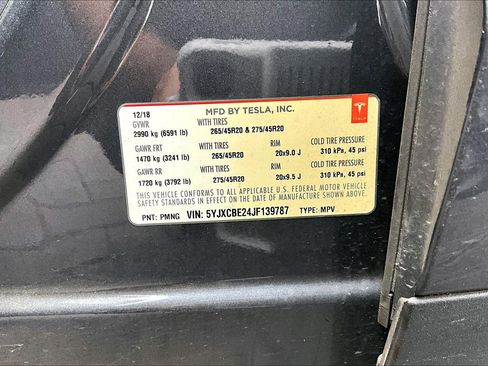 Used 2018 Tesla Model X 75D image 35