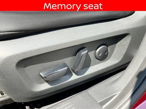 Used 2023 Nissan Rogue SL w/ SL Premium Package FWD image 20