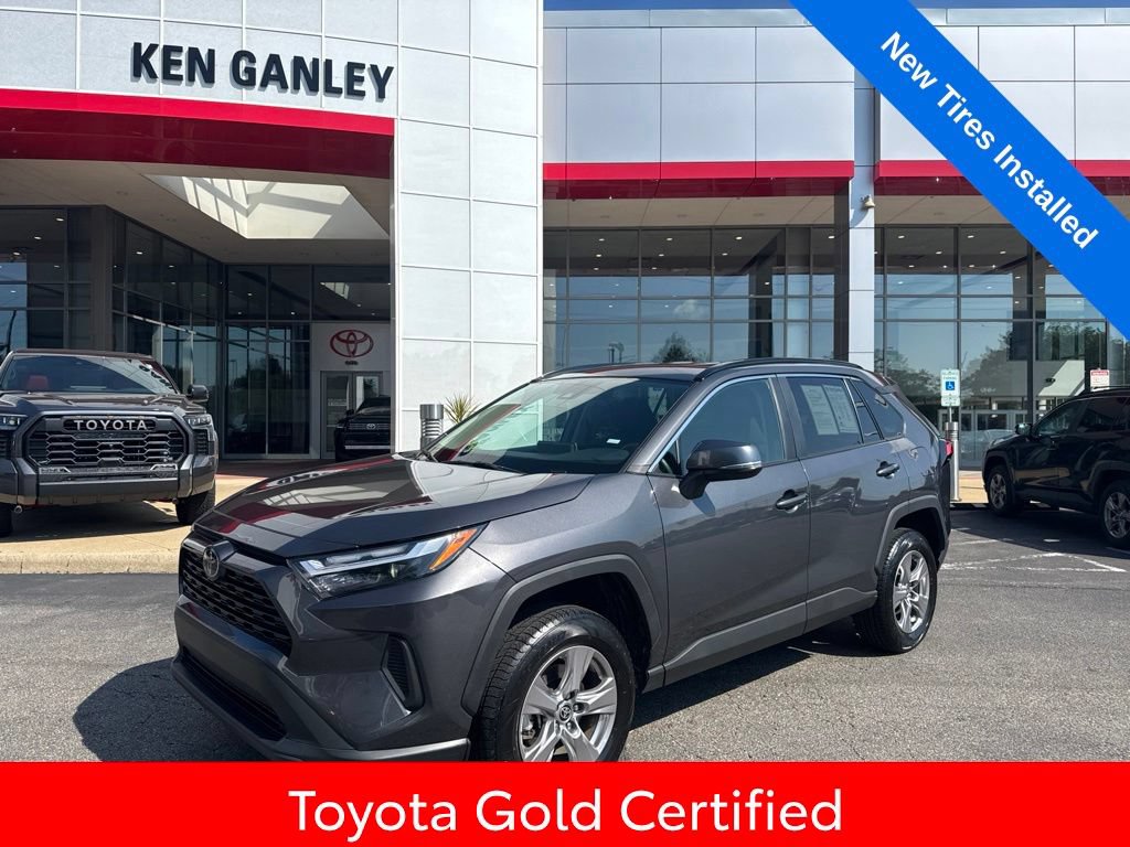 Certified 2024 Toyota RAV4 XLE FWD image 1