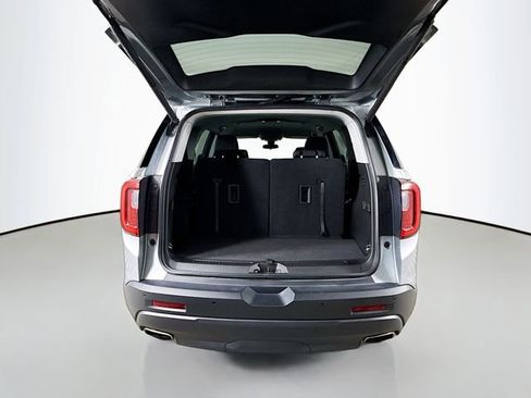 Used 2023 GMC Acadia SLE w/ Driver Convenience Package image 28