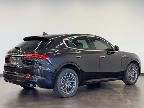 Used 2024 Maserati Grecale GT AWD/4WD image 6