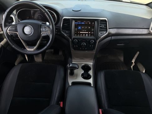 Used 2015 Jeep Grand Cherokee Altitude AWD/4WD image 11