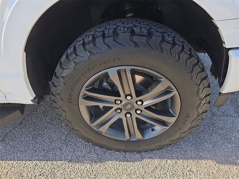 Used 2021 Ford F150 Lariat w/ Equipment Group 502A High image 7