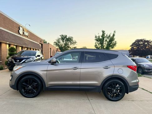 Used 2013 Hyundai Santa Fe Sport 2.0T AWD/4WD image 6