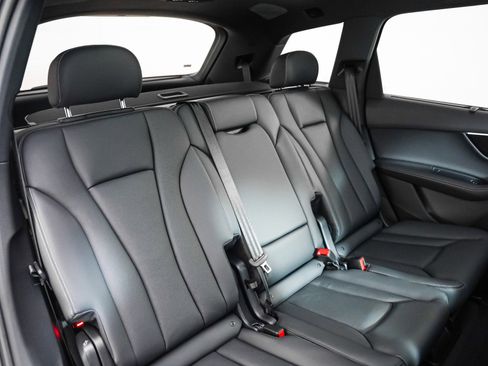 New 2026 Audi Q7 3.0T Premium Plus image 10
