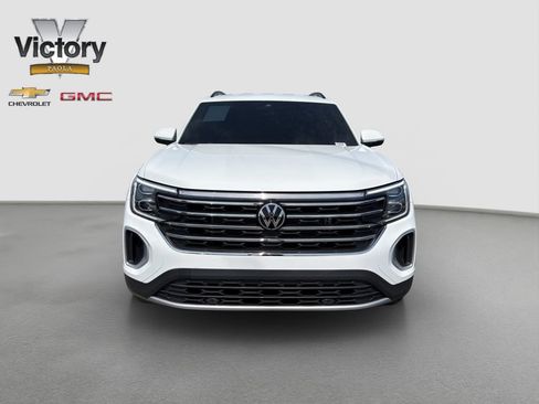 Used 2024 Volkswagen Atlas SE w/ Black Wheel Package AWD/4WD image 2