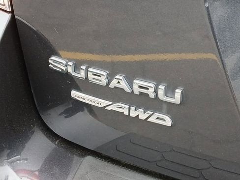 Used 2018 Subaru Crosstrek 2.0i Premium w/ Moonroof Package image 24