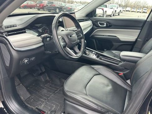 Used 2022 Jeep Compass Limited AWD/4WD image 11