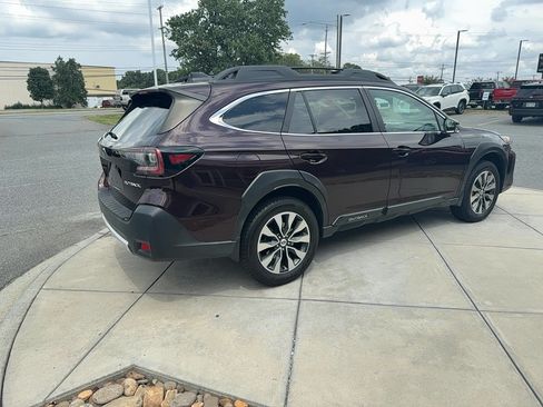 Certified 2023 Subaru Outback Limited AWD/4WD image 6
