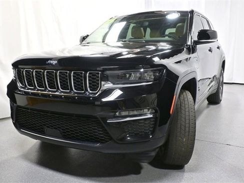 Used 2023 Jeep Grand Cherokee 4xe image 7